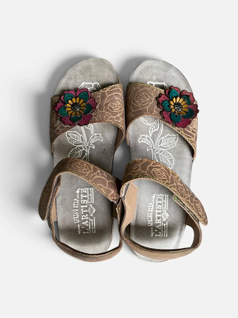 L'Artiste Spring Step “Cuteness”Leather Wedge Sandal in Camel-EU38 (7.5-8)